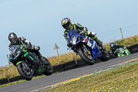 anglesey-no-limits-trackday;anglesey-photographs;anglesey-trackday-photographs;enduro-digital-images;event-digital-images;eventdigitalimages;no-limits-trackdays;peter-wileman-photography;racing-digital-images;trac-mon;trackday-digital-images;trackday-photos;ty-croes
